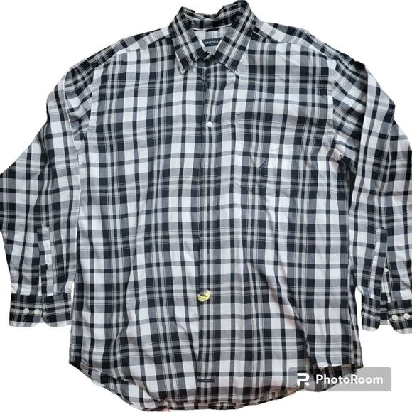 Nautica Men's Unsigned Twill Plaid Button Down. Size XL. - Picture 1 of 5